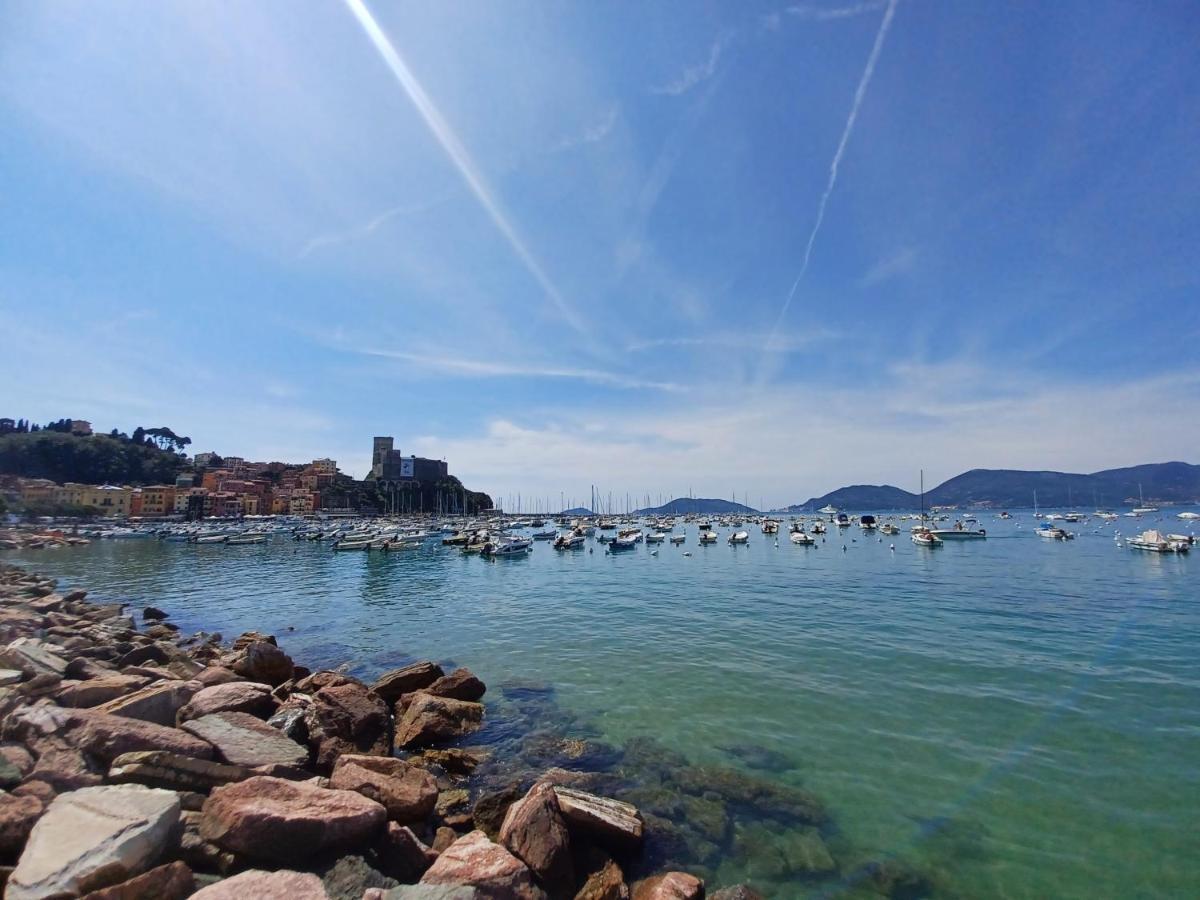 Casa Lerici Holidays Exterior photo