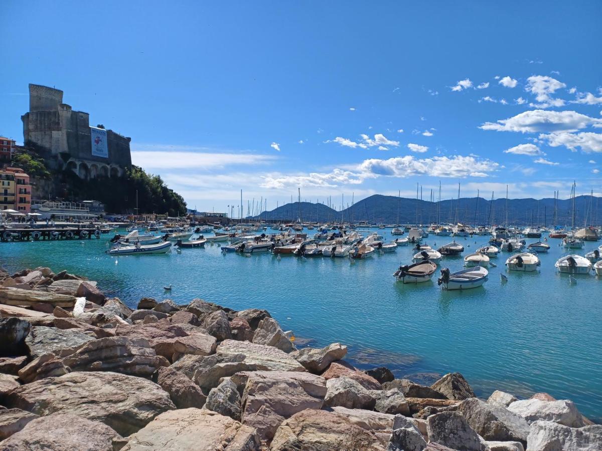 Casa Lerici Holidays Exterior photo